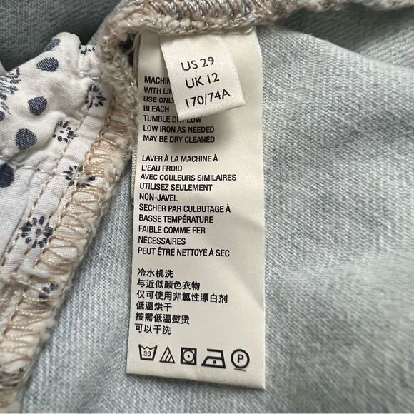 Free People Sidecar Denim Mini Skirt size 29 Light Wash Frayed Hem Destructed - Picture 7 of 8